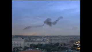 Swarming Starlings in Rome [upl. by Alesig]