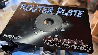 Router plate install w flush trim bit [upl. by Sinnelg193]