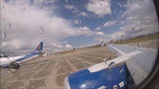 Boeing 737 300 takeoff from La Paz Bolivia El Alto International [upl. by Noramac598]