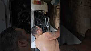 Motor da kombi no lugar e funcionando Escapamento JK sem o abafador ainda [upl. by Htrowslle299]