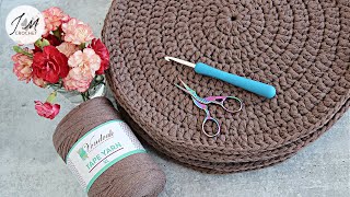 How to crochet a flat circle  Round Placemat I Crochet in the round  Beginner Friendly Crochet [upl. by Eberly]