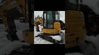 Mini Excavator COLD START [upl. by Odlanra]