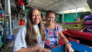 DESAYUNANDO EN EL MERCADO DONDE YO CRECÍ 🇸🇻 [upl. by Scriven]