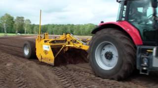 MF 8480 Dyna VT m Grader [upl. by Charleen509]