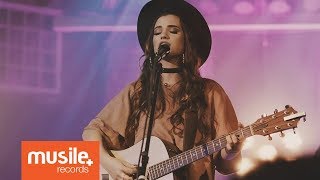 Isadora Pompeo  Minha Morada Ao Vivo [upl. by Filler102]