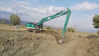 Dere Yatağı Nasıl Açılır Hidromek 390LC Uzun Bom Ekskavatör  HMK LongReach Excavator Water Channel [upl. by Llerruj961]