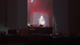 Sandara Park singing Indonesian pop song quotInikah Cintaquot at Welcome Back Asia Tour in Jakarta 2NE1 [upl. by Yevoc]