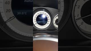 Mercedes E300 auxiliary battery malfunction [upl. by Ennoved]