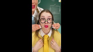 Quick and easy duct tape beauty hack Applying make up at school 🥰 💄 [upl. by Sapienza]