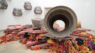 Phyllida Barlow Frontier  Haus der Kunst Munich [upl. by Anaiv577]