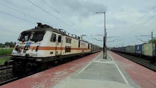 NFRs demandable train 12345 Howrah Guwahati SARAIGHAT superfast darts past kamarkundu at 130KMPH [upl. by Winterbottom284]