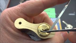 284 Elzett quotTutiusquot Padlock Hungarian Picked Open [upl. by Assillam519]