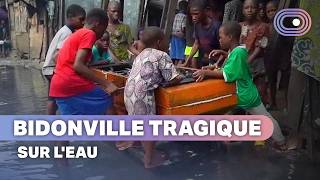 Nigeria  dans le plus grand bidonville flottant au monde [upl. by Maite665]