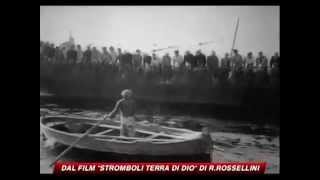 STROMBOLI Terra di Dio  scene tratte dal film di RRossellini [upl. by Auberta632]