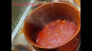 Sugo con costine di maiale e salsiccia alla calabrese [upl. by Adamina]