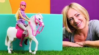 Spielspaß mit Nicole  Barbie bekommt ein Pferd  Spielzeugvideo für Kinder [upl. by Euphemie135]