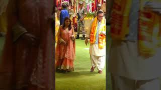 Boman Irani and wife seek Ganpati’s blessings viralvideo viralshorts trendingshorts trending [upl. by Leimad]