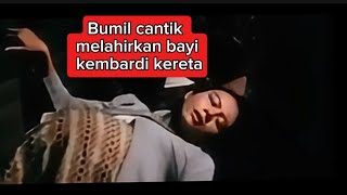 Review film Bumil cantik melahirkan bayi kembar di kereta [upl. by Sevart426]