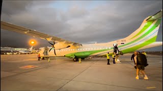 TRIP REPORT  Binter Canarias ATR72600LanzaroteTenerife Sur [upl. by Duester]