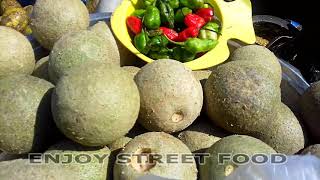 Kacha Kola Vorta Recipe Bangladeshi Dhaka Street Food Spicy Green Banana Kacha Kola Boroi Tetul Mix [upl. by Akcimehs]