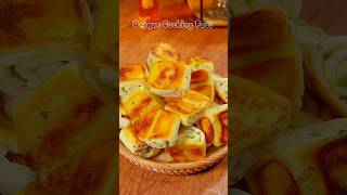 Fried Flower Roll Yeast Powder Salt and Pepper Flower Roll youtubeshorts ytshorts trending [upl. by Ciapha380]