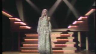 Mary Hopkin  Theres No Business Like Show Business [upl. by Ellebanna163]