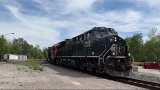 Railfanning At Washago [upl. by Bernadene]