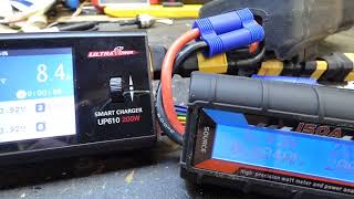 Ultra Power UP610 Lipo Battery Charger charging 6S at 200W [upl. by Aliam]