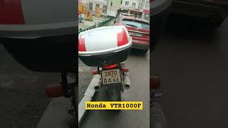 Honda VTR1000F [upl. by Wimsatt360]