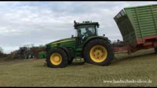 landtechnikvideosde Alpines Gerät im norddeutschen Mais [upl. by Maurilia]