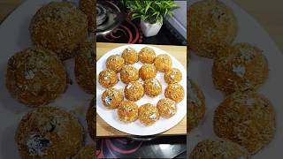 Papaya❎ Papaya laddu✅ coconut laddu recipe shorts youtubeshorts food viralshorts tranding [upl. by Sanson]