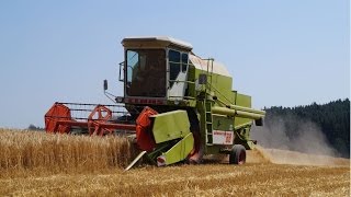 Wintergerstenernte 2015 mit CLAAS Dominator [upl. by Ahsinav]