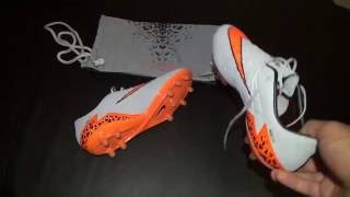 Krampon  Nike Hypervenom Phinish 2 Tanıtım [upl. by Yenots]