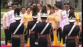 httprtvmgovph  PNoy Arrival Honors at Malacanang Palace [upl. by Nnayt]