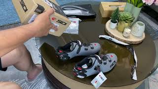 Unboxing SIDI WIRE 2 Cycling Shoes Look cleat and Cover [upl. by Gene]