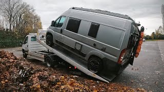 DUCATONE SUL CARRO ATTREZZI Danni mentre il camper viene scaricato [upl. by Rodina]