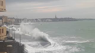 Grandes marées Saint Malo vendredi 5 janvier 2018 matin [upl. by Frangos]