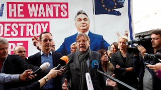 Guy Verhofstadt vs Viktor Orban è scontro di campagne mediatiche [upl. by Annadiana]