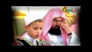 Sheikh Sudais Crying of a Child Beautiful Reciting Quran [upl. by Eilagam]