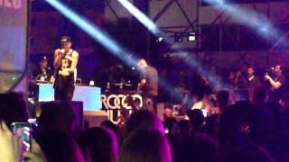 Rocco Hunt feat Clementino  Capocannonieri LIVE a Napoli 20052014 [upl. by Tehc961]