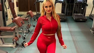 Lana rose Today I am going to the gym in a red dress [upl. by Saretta]