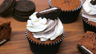 Recette Cupcake Oreo facile avec double chantilly [upl. by Atwood]