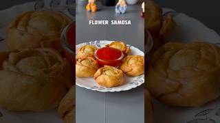 Trending recipe of Crunchy Flower Samosa shorts samosa potato recipe crunchy [upl. by Gnous236]