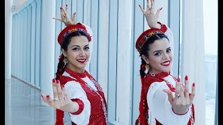 Traditional TajikPamiri Dance Gul Ba Ruit  Nilofar and Amyna [upl. by Caines104]