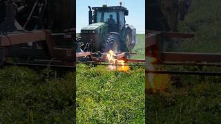 weed zapper farm agriculture johndeere weedzapper [upl. by Rufena]