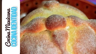 Cómo hacer pan de muerto Panadería mexicana Recetas mexicanas Yuri de Gortari Cocina Identidad [upl. by Wolsky]