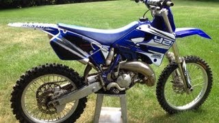 Yamaha YZ125 Walkaround and Start up [upl. by Etnovert]