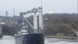 COMMODORE STRAITS and MARINELINK EXPLORER Downbound Welland Canal [upl. by Negiam]