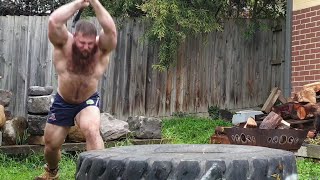 Sledgehammer Hits On The Strongman Tyre  Garage Gym Conditioning [upl. by Hewe]