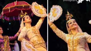 Singkil Dance of the Bangsa Moro Southern Philippines Rey Ty [upl. by Siekram328]